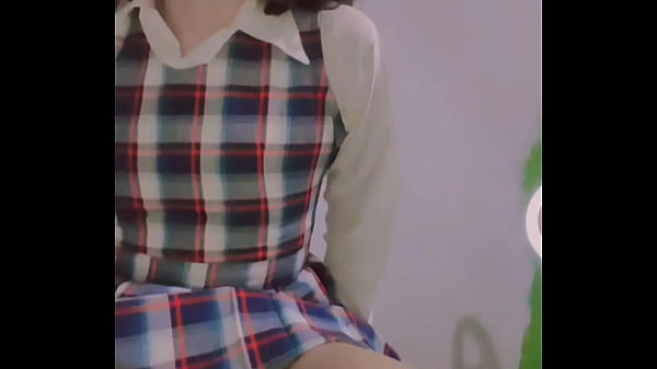 Cogiendo a mi hermana cuando llega de clases con su uniforme de colegiala