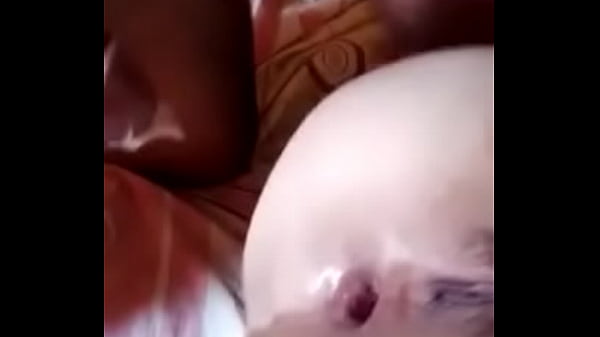 Rompiendole el ano a chibola