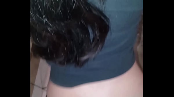 chapina con culo rrico se deja cojer bien rrico